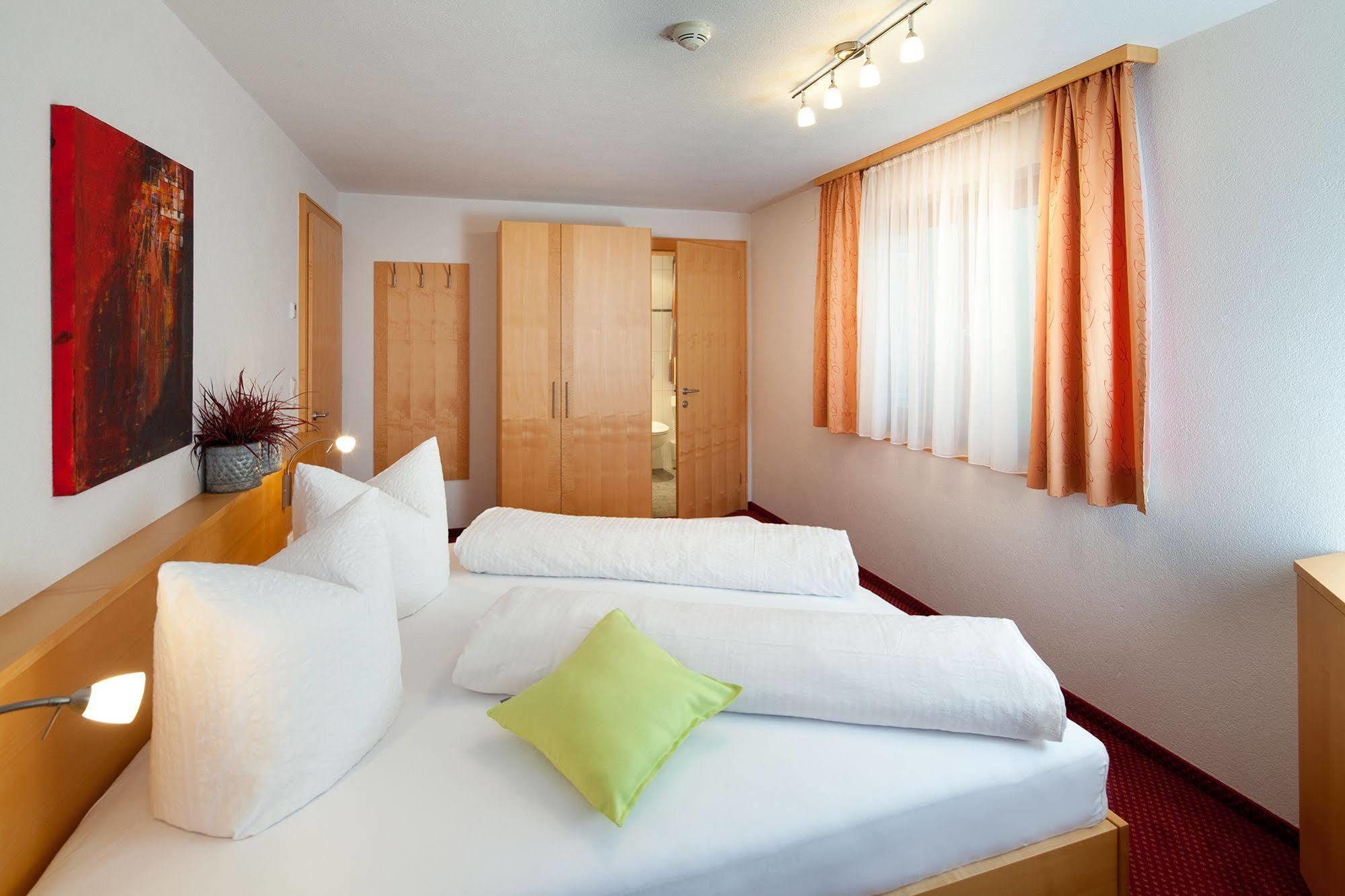 Aparthotel Brunnenhof Damuels Exterior photo